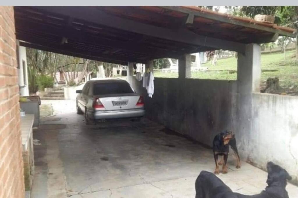 Chacara Com Piscina Em Condominio Fechado Prox Shopping Outlet Catarina 마이링키 외부 사진